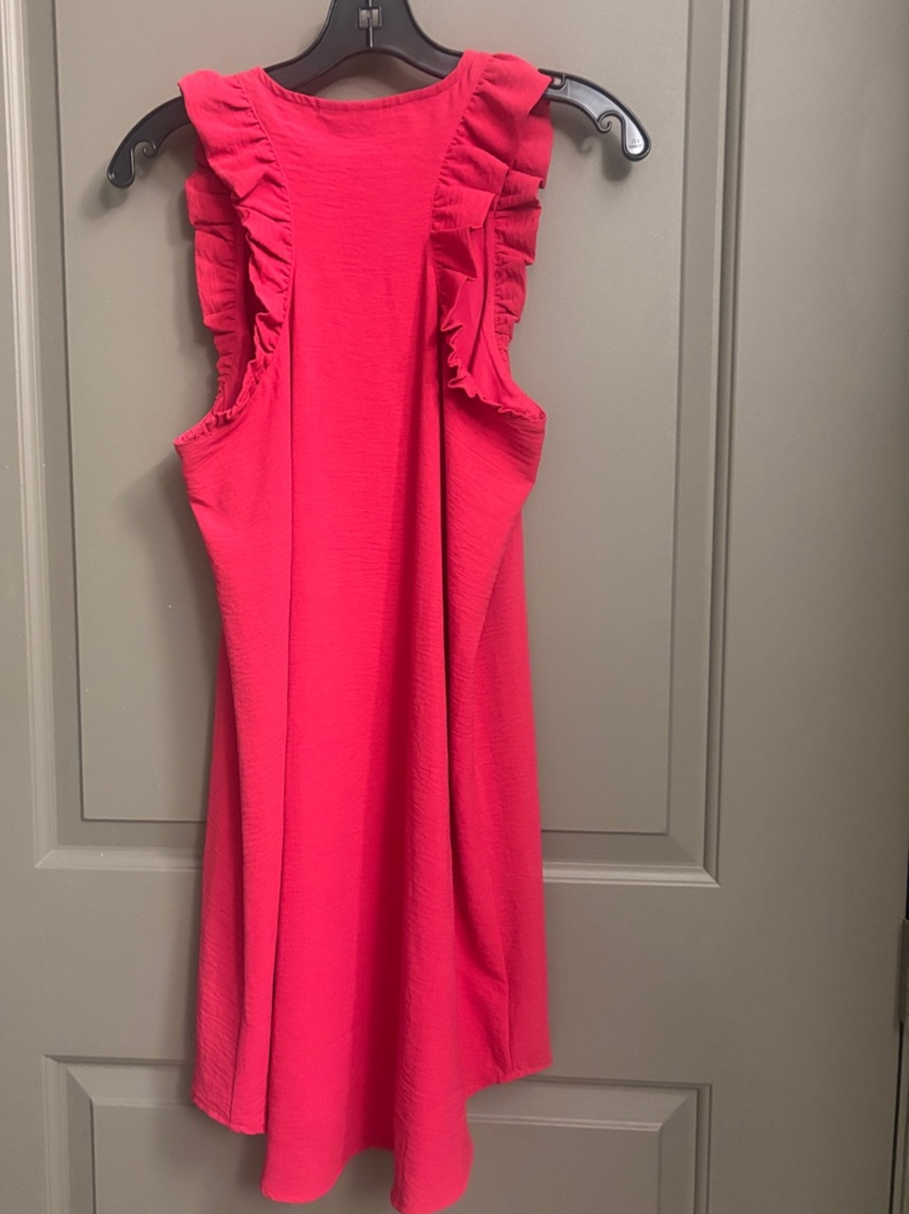 Sleeveless with slight High-Low; Ruffle Shoulders racerback - Picture 4 of 4